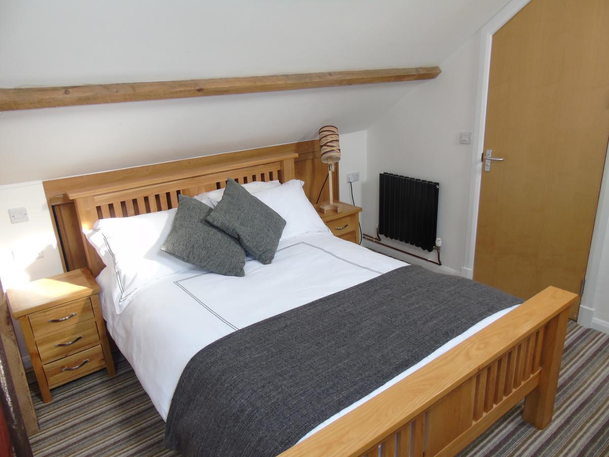 Kings Head Otel Capel Hendre Dış mekan fotoğraf
